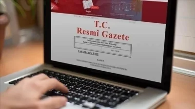 Resmi Gazete'nin bugünkü sayısında yürütme ve idare bölümünde üniversite yönetmelikleri
