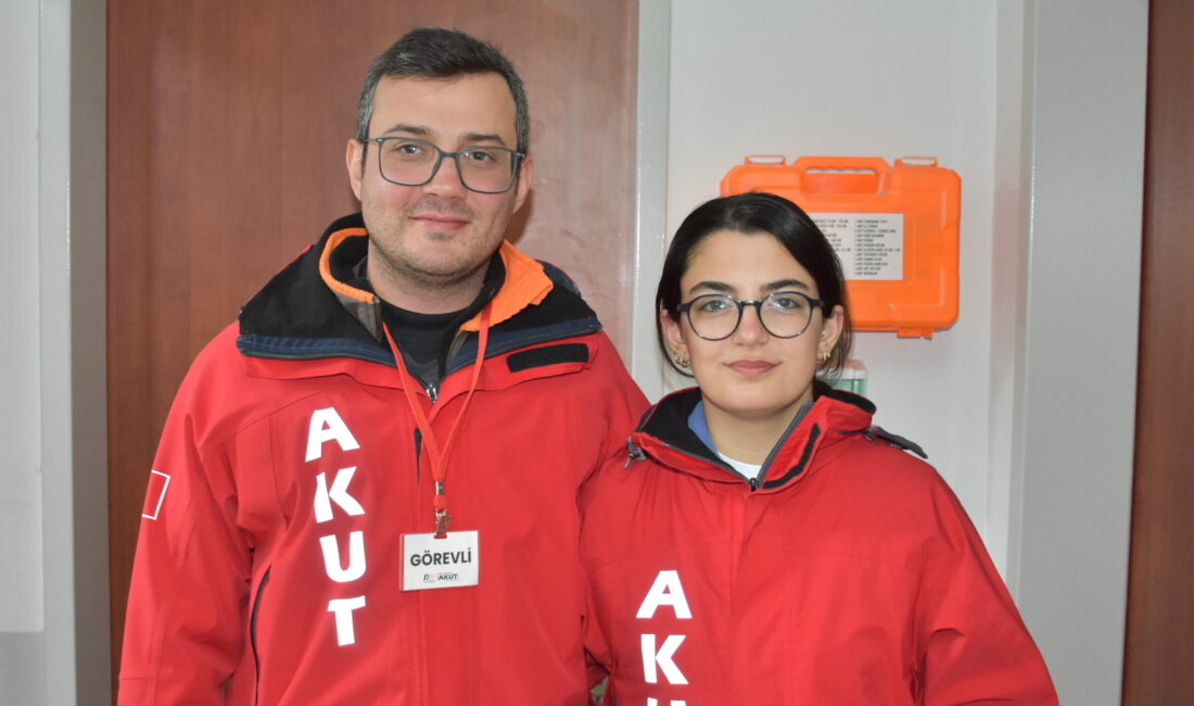 İstanbul'da yaşayan avukat Çiğdem Kara Erkılıç, özel bir şirkette çalışan