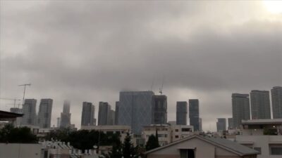 İran'dan peş peşe iki misilleme yapılmasının ardından İsrail'in orta kesimine