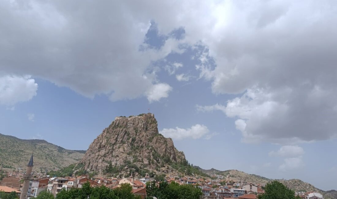 Valilikten kritik uyarı: Sağanak yağış, kuvvetli rüzgâr ve ani sel