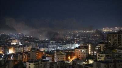 İsrail ordusunun Lübnan'ın başkenti Beyrut'un Dahiye bölgesine hava saldırıları düzenlediği