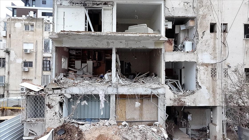 ABD-İsrail'in saldırılarını sürdürdüğü İran'ın misillemesinin ardından İsrail'in başkenti Tel Aviv