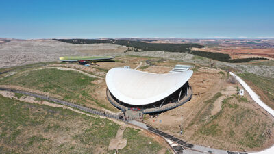 UNESCO Dünya Mirası Listesi'nde yer alan ve "tarihin sıfır noktası"