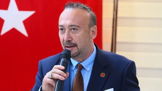 Uşak Belediye Başkanı Özkan Yalım'ın Ankara'da bir otel odasında gözaltına