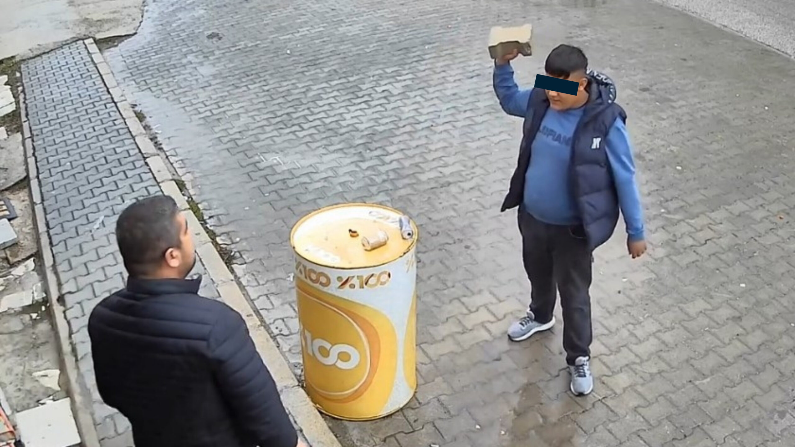 Afyonkarahisar kent merkezinde bir tekel bayisinde meydana gelen ve güvenlik