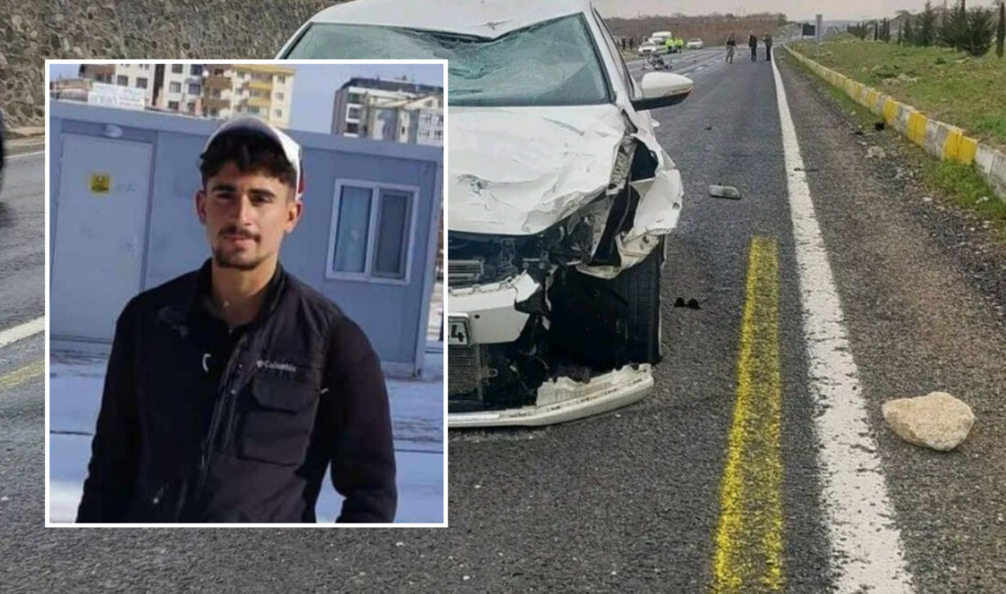 Şanlıurfa’nın Bozova ilçesinde otomobil ile motosikletin çarpışması sonucu meydana gelen