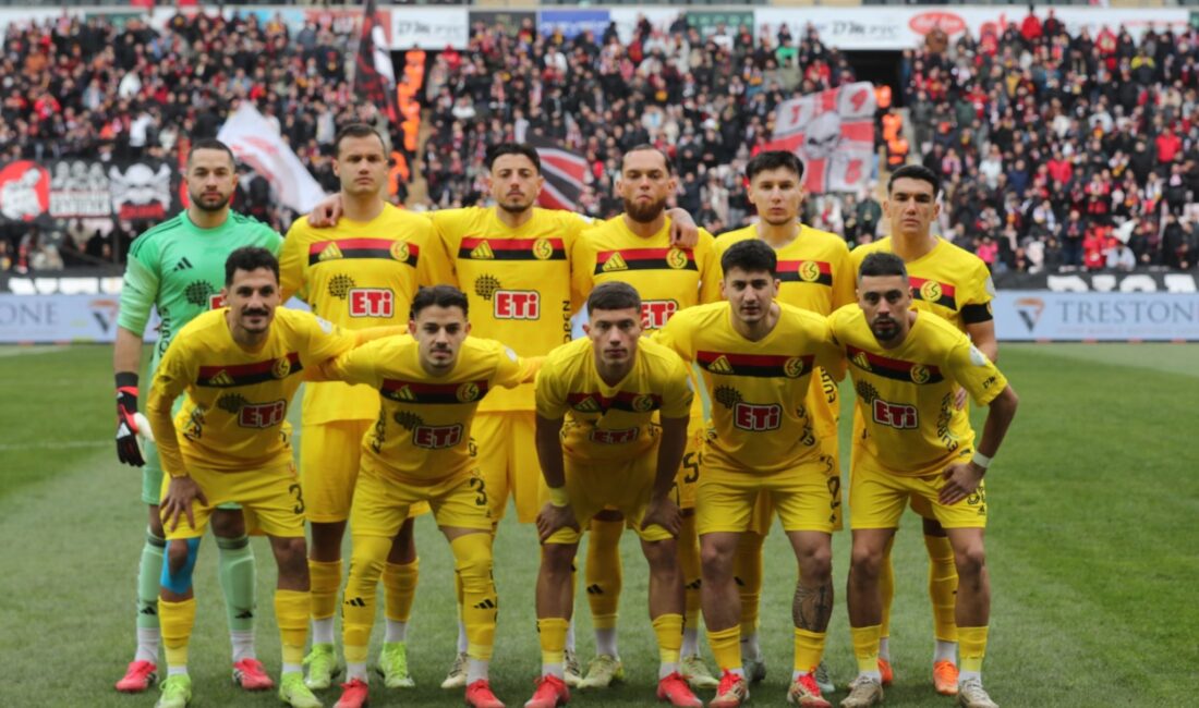 Eskişehir Valisi Dr. Erdinç Yılmaz, TFF 3. Lig 4. Grup’ta