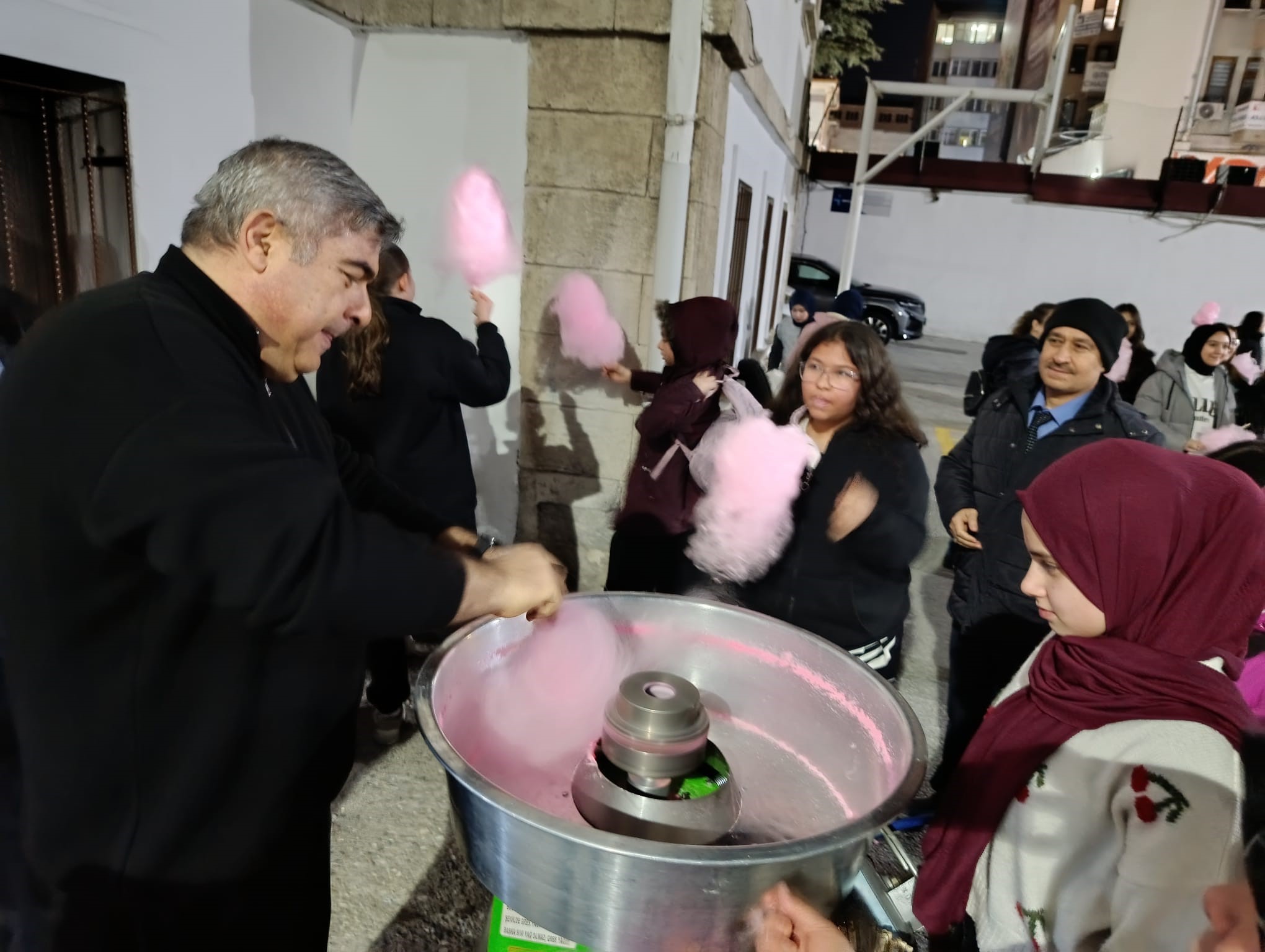 Afyonkarahisar’da Ramazan ayının ruhu, Kadınana İmam Hatip Ortaokulunda düzenlenen özel