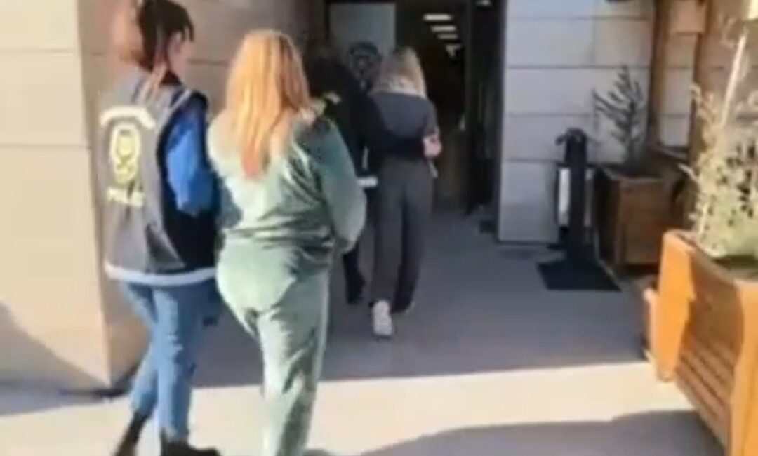 Afyonkarahisar İl Emniyet Müdürlüğü ekiplerinin kent merkezindeki bir otele yönelik