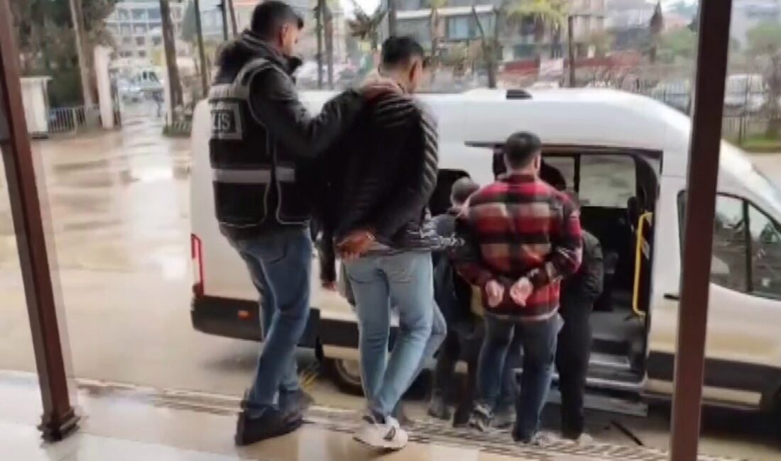 Hatay İl Emniyet Müdürlüğü ekiplerinin kaçakçılıkla mücadele kapsamında yürüttüğü titiz