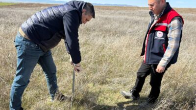 Afyonkarahisar İl Tarım ve Orman Müdürlüğü ekipleri, kentin verimli topraklarını