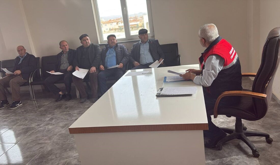 Afyonkarahisar Tarım ve Orman İl Müdürlüğü, modern tarım tekniklerini yaygınlaştırmak