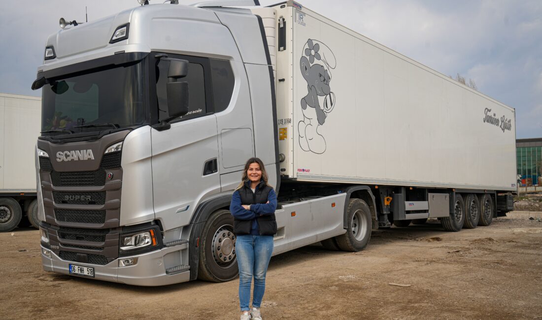 Ankara’da yaşayan 26 yaşındaki üniversite mezunu Başak Güvercin, masa başı