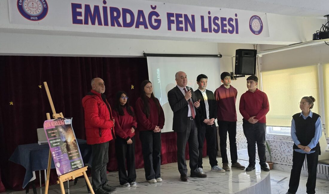 Afyonkarahisar Emirdağ Fen Lisesi öğrencileri, "Liselerde Bilim Uygulamaları" (LBU) projesi