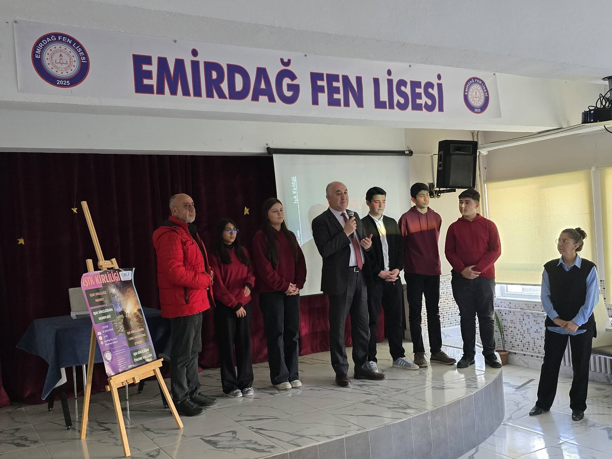 Afyonkarahisar Emirdağ Fen Lisesi öğrencileri, "Liselerde Bilim Uygulamaları" (LBU) projesi