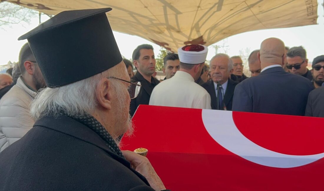 Türk tarihçiliğinin dünyaca ünlü ismi Prof. Dr. İlber Ortaylı, tedavi