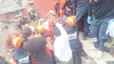 İstanbul Fatih, Ayvansaray Mahallesi'nde meydana gelen patlama sonrası çöken iki