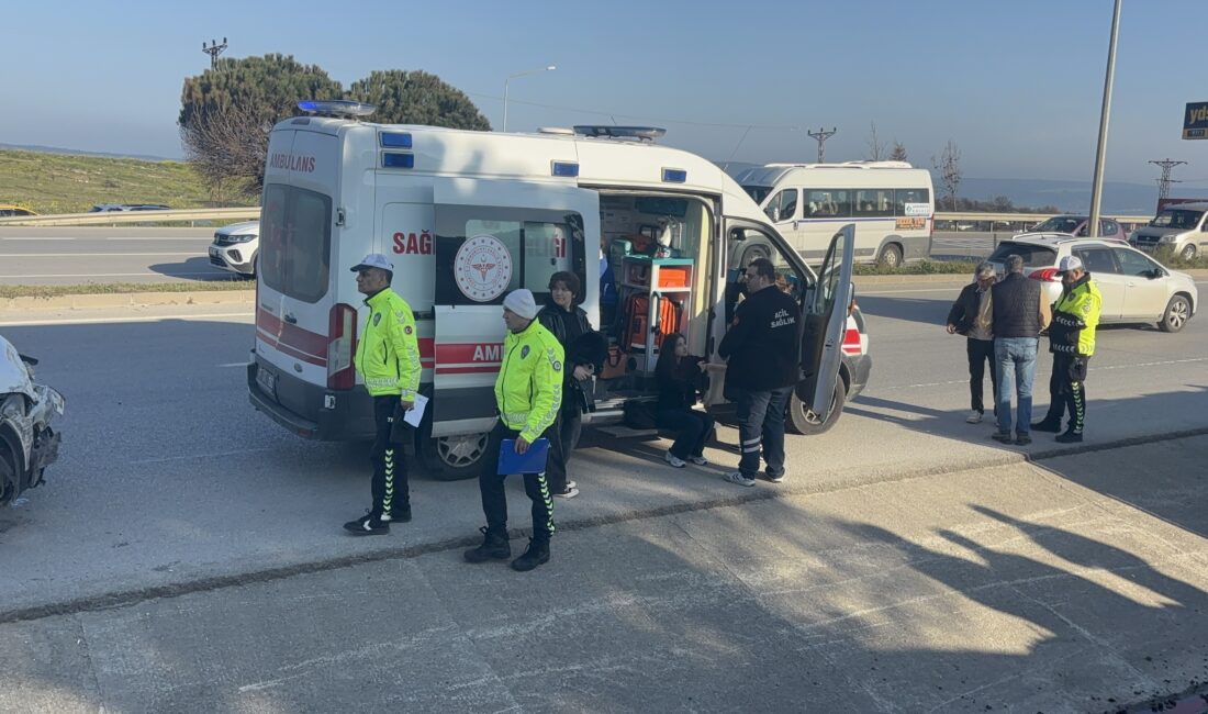 Çanakkale’de sabah saatlerinde meydana gelen ve yürekleri ağza getiren trafik