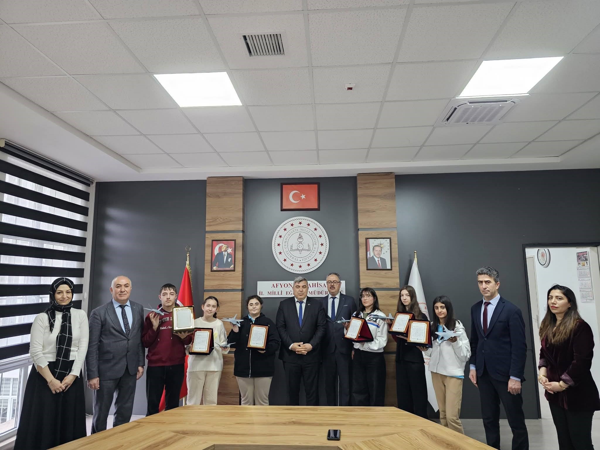 Afyonkarahisar’da genç nesillerin yerli savunma sanayisine olan ilgisini artırmak ve