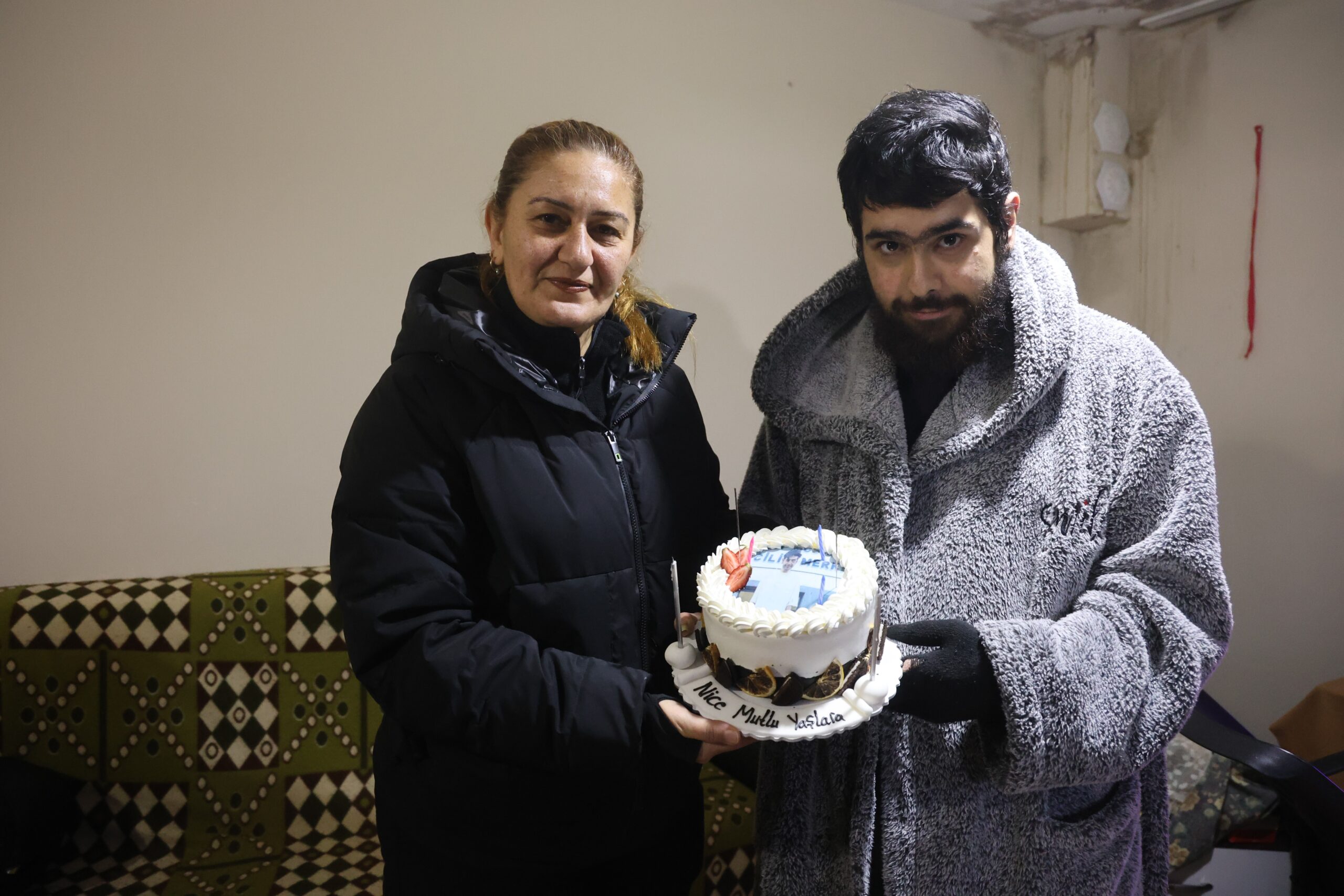 Hatay’ın Defne ilçesinde yaşayan ve deprem sonrası yaşadığı travma nedeniyle