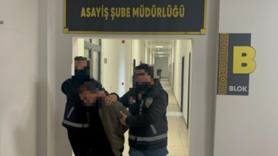 
 Kocaeli’nin Çayırova ilçesinde bir şahıs, çıkan tartışmada birlikte alkol aldığı