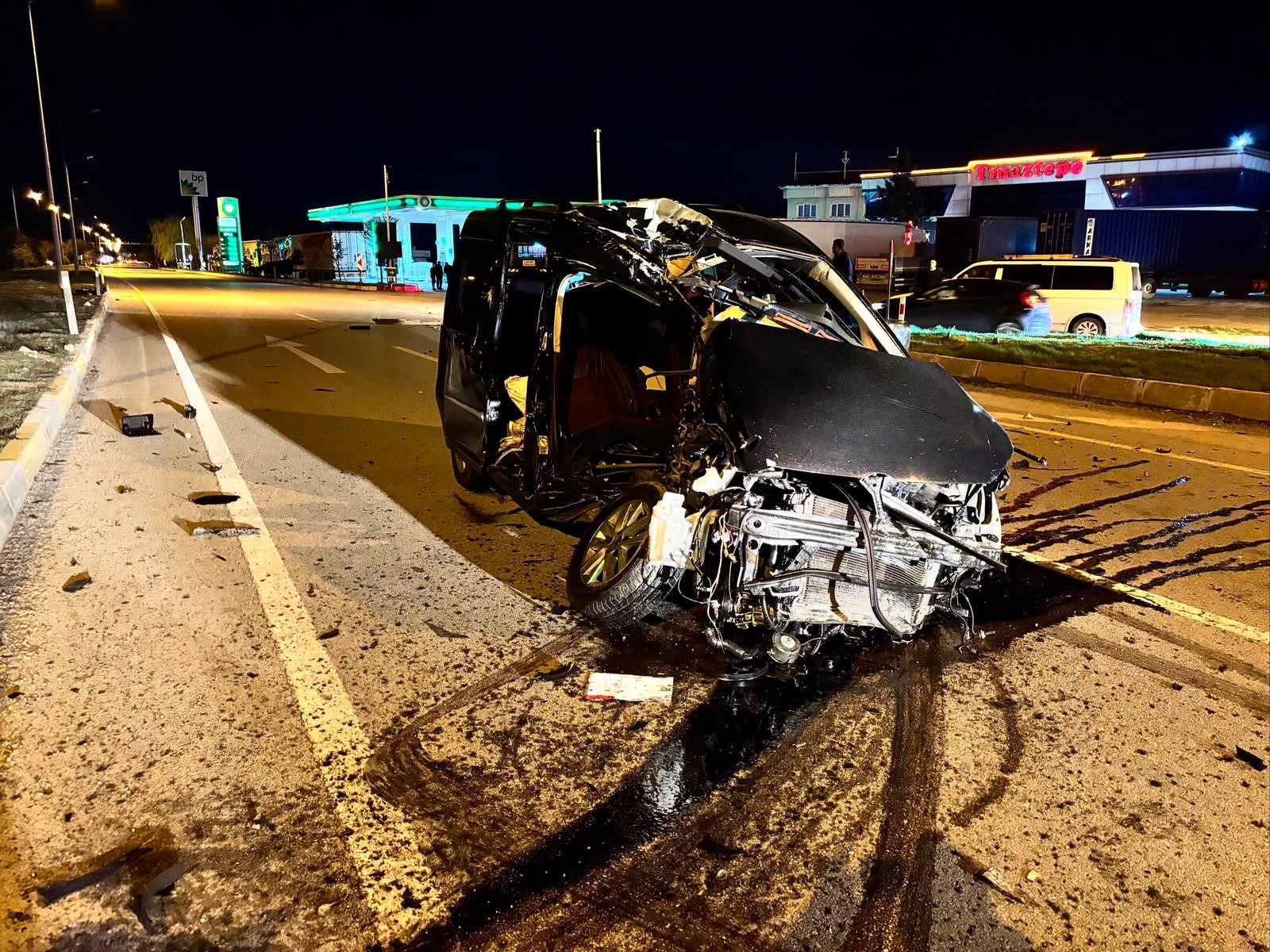 Afyonkarahisar’ın Sinanpaşa ilçesine bağlı Tınaztepe beldesinde gece saatlerinde meydana gelen