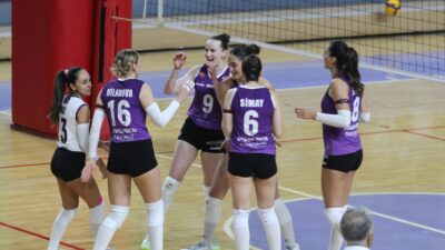 TVF 1. Lig Yarı Final müsabakaları kapsamında mücadele eden Afyonkarahisar