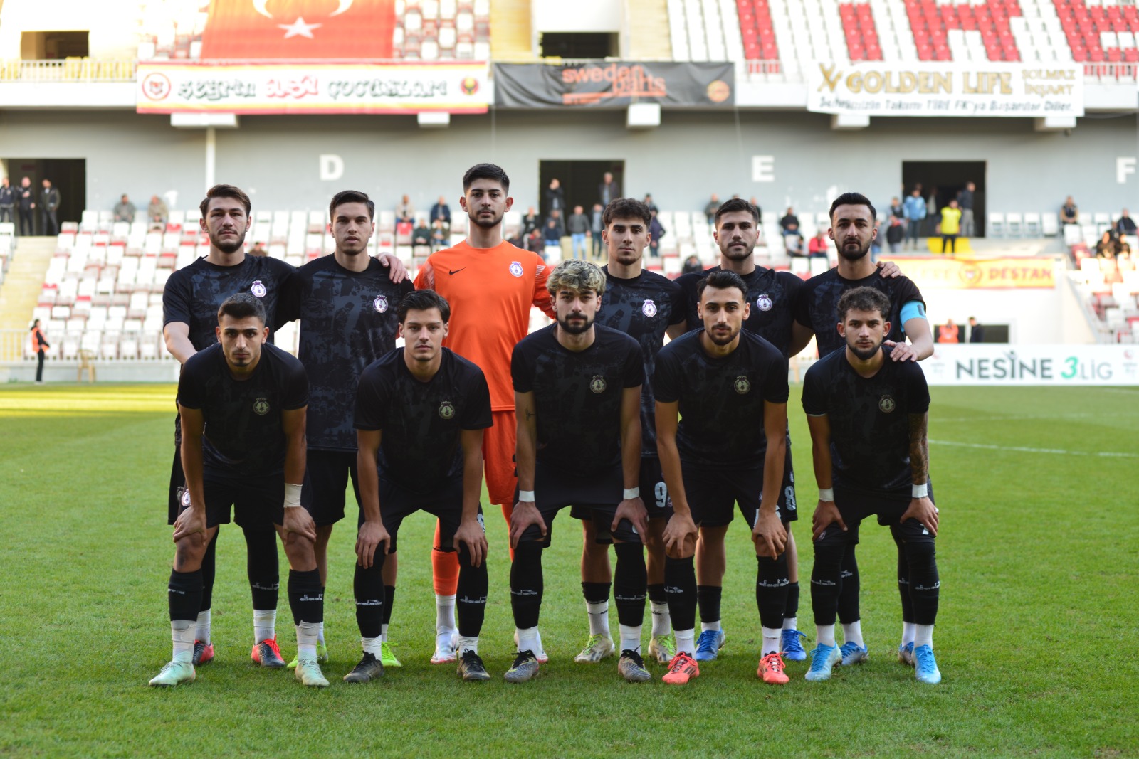 TFF 3. Lig 4. Grup’ta mücadele eden Afyonspor, deplasmanda karşılaştığı