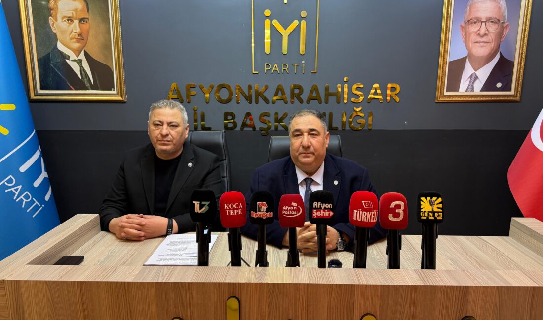 İYİ Parti Afyonkarahisar İl Başkanlığı tarafından haftalık olan basın toplantısı