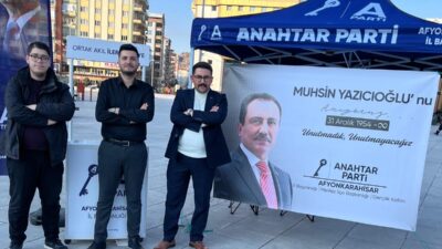 Afyonkarahisar’da Anahtar Parti İl Başkanlığı, Türk siyasetinin önemli isimlerinden Muhsin