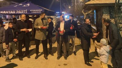 Anahtar Parti Afyonkarahisar teşkilatı, Kadir Gecesi dolayısıyla kent genelinde vatandaşlarla