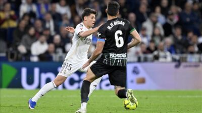 İspanya LaLiga'da Real Madrid forması giyen milli futbolcu Arda Güler,