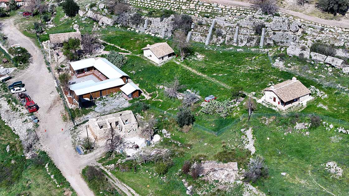 Antalya'nın Serik ilçesindeki Sillyon Antik Kenti'nde yer alan ve tarihi