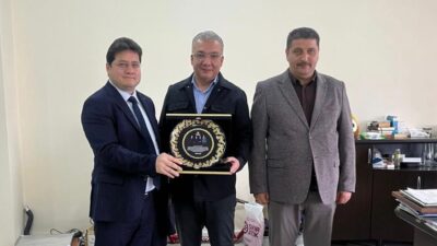 Bolvadin Belediye Başkanı Derviş Aynacı ve MHP Bolvadin İlçe Başkanı