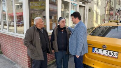 Bolvadin Belediye Başkanı Derviş Aynacı, ilçe merkezinde gerçekleştirdiği ziyaretlerle esnaf