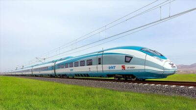 Ulaştırma ve Altyapı Bakanı Abdulkadir Uraloğlu, Ramazan Bayramı'nda artan yolcu