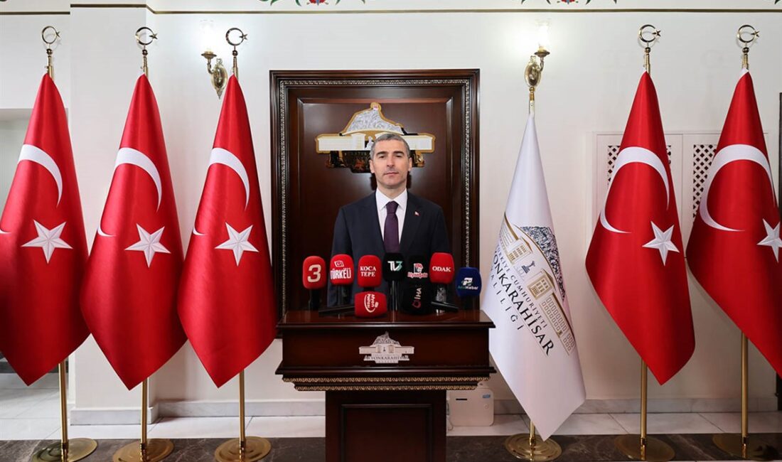 Afyonkarahisar Valisi Dr. Naci Aktaş, Ramazan Bayramı dolayısıyla bir mesaj