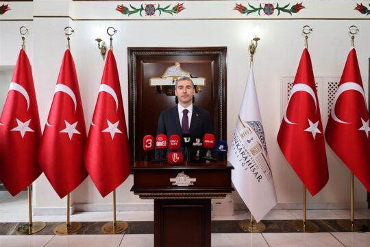 Afyonkarahisar Valisi Dr. Naci Aktaş, Ramazan Bayramı dolayısıyla bir mesaj