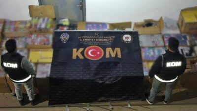 Afyonkarahisar’da kaçakçılıkla mücadele kapsamında düzenlenen operasyonda milyonlarca lira değerinde kaçak