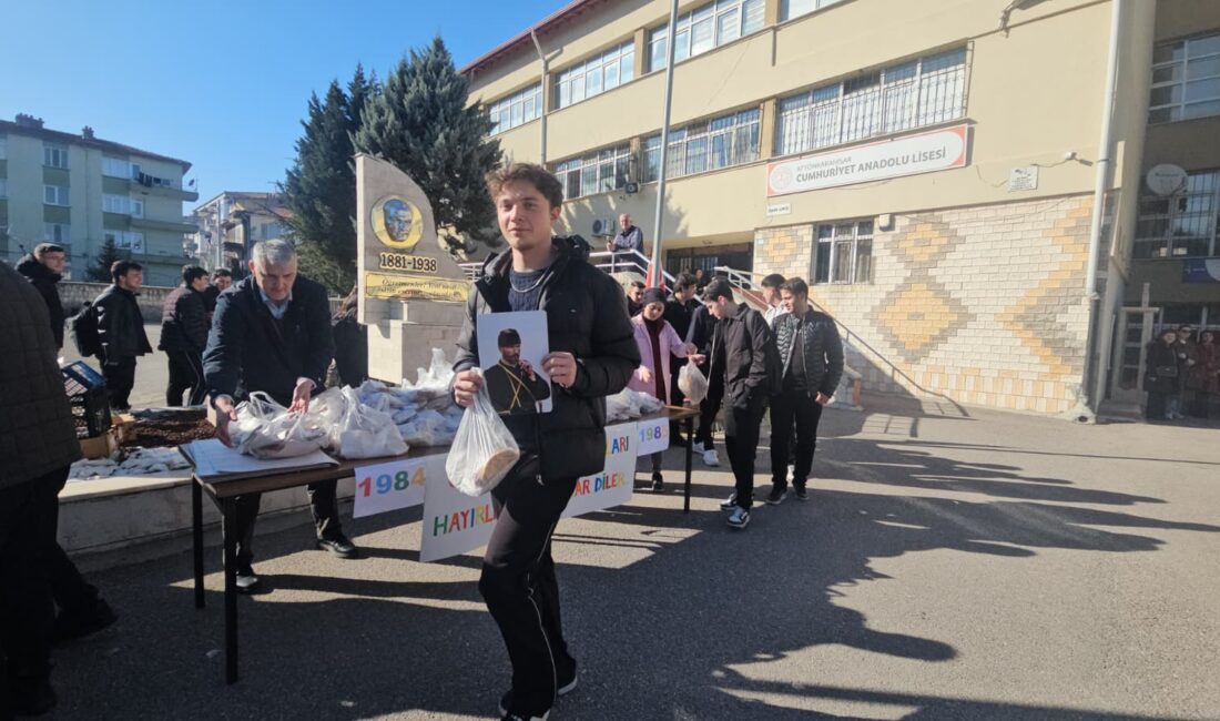 Afyonkarahisar Cumhuriyet Lisesi 1984-1985 mezunları, Ramazan ayının paylaşma ve dayanışma