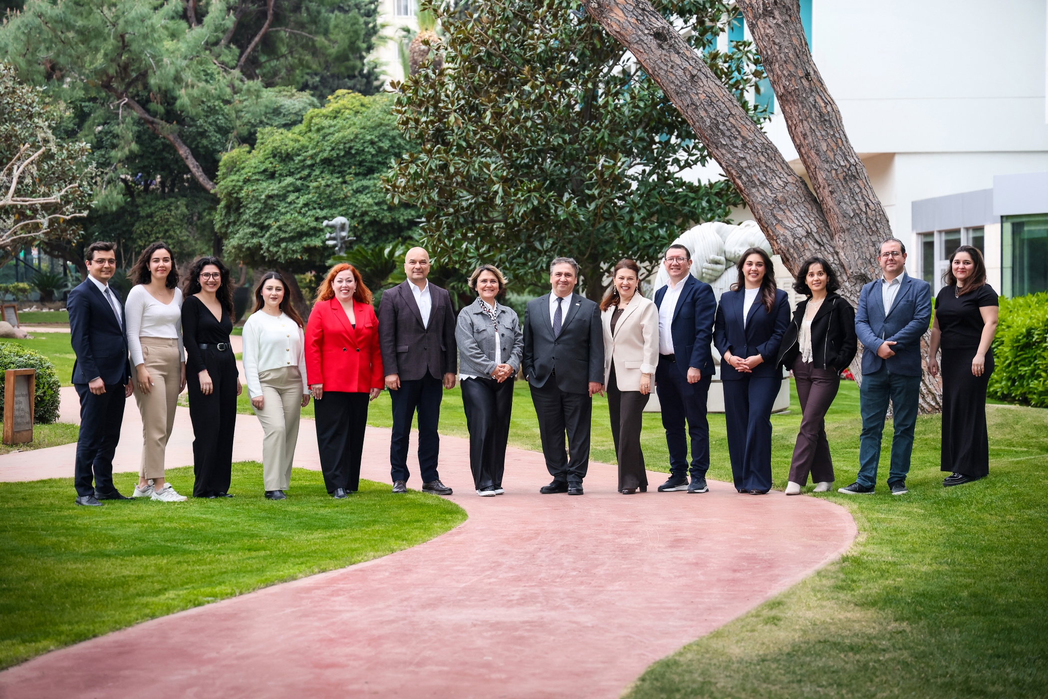 İzmir ve Türkiye ekonomisindeki gelişmeleri kamuoyu ile paylaşan ekonomi muhabirlerinin