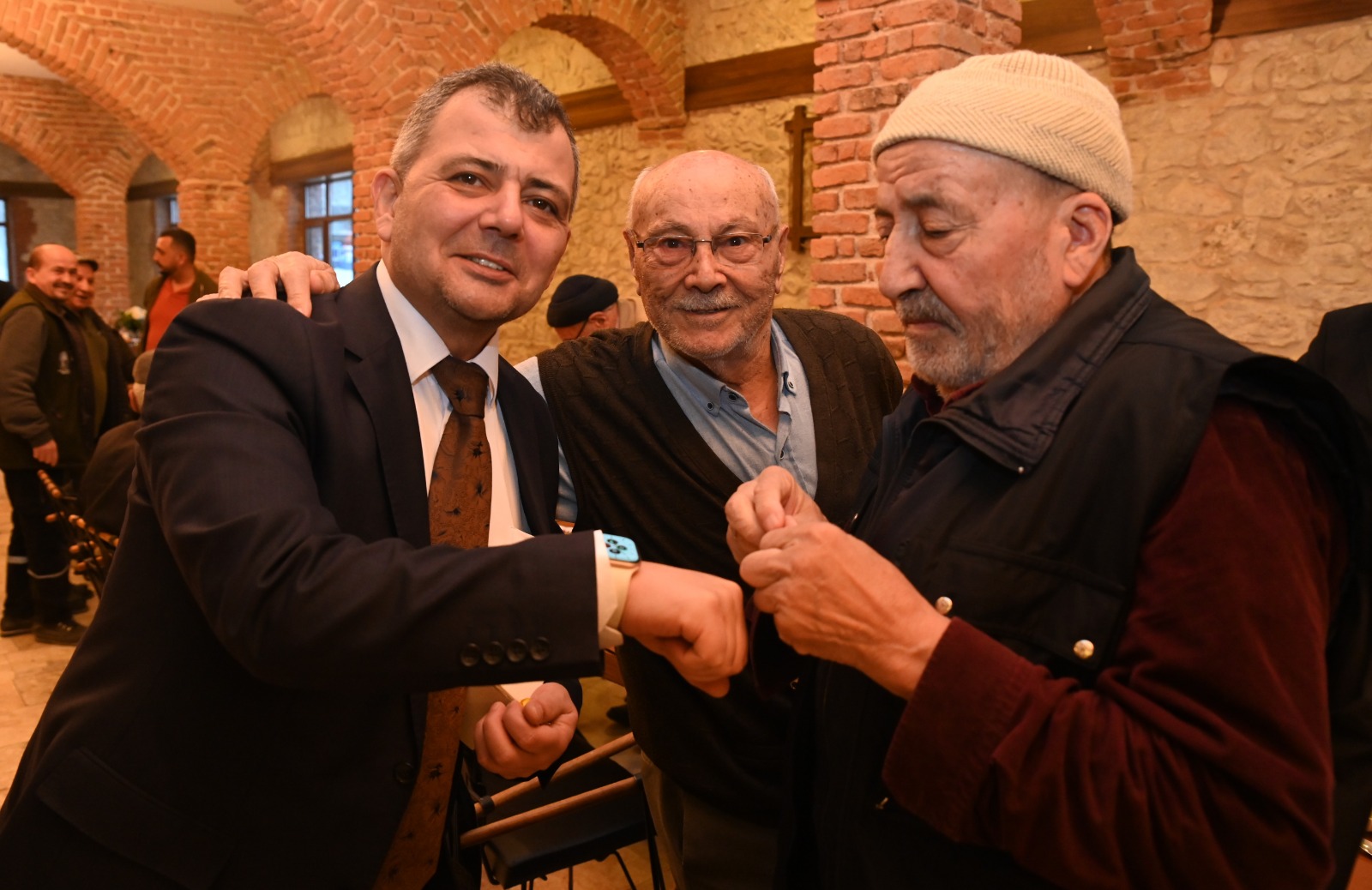 Emirdağ, bu yıl Ramazan ayını sadece yaşamakla kalmadı; dayanışmanın, paylaşmanın