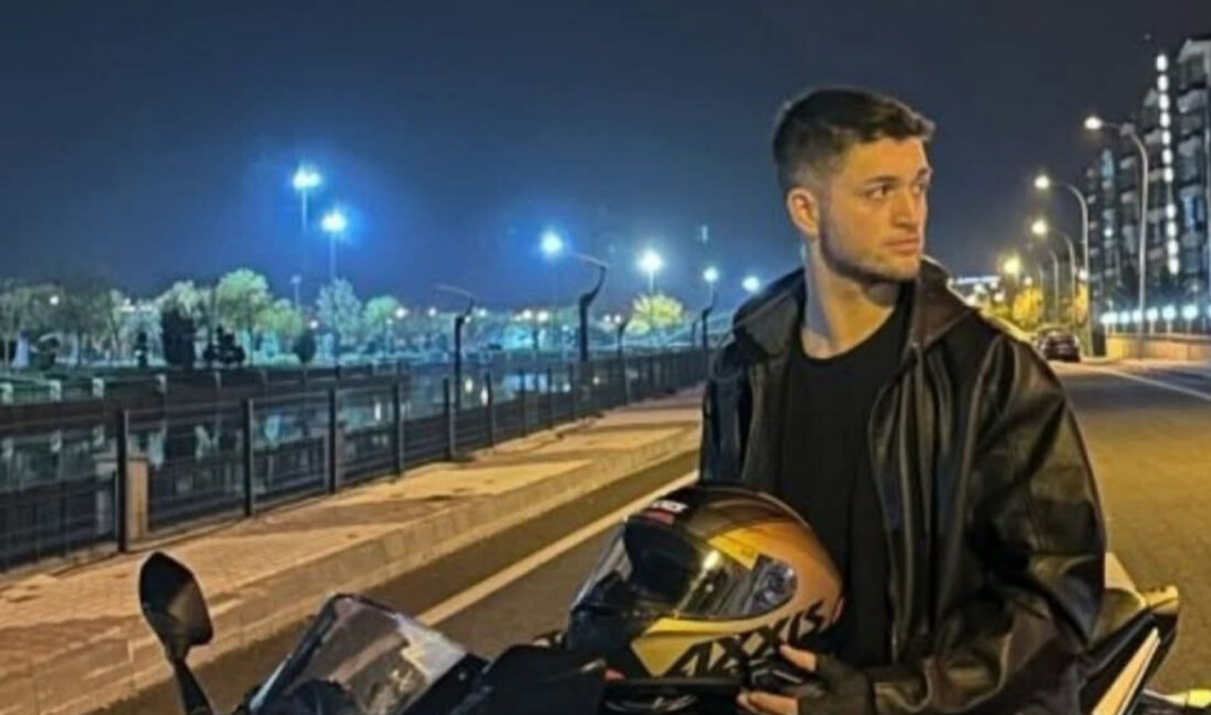 Afyonkarahisar'da kontrolden çıkarak yol kenarındaki bariyerlere çarpan motosikletin 22 yaşındaki