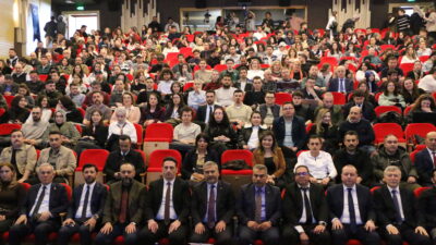 Anadolu Üniversitesi Stratejik Araştırmalar Merkezi (ANASAM) ve Google işbirliğiyle düzenlenen