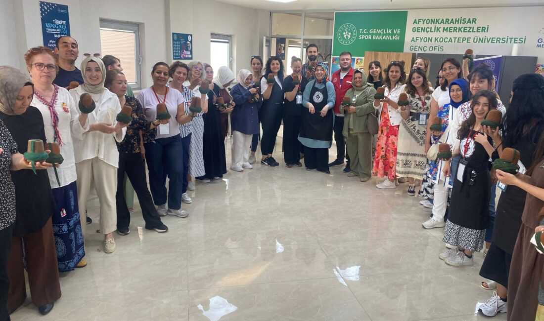 Gençlik ve Spor Bakanlığı tarafından yürütülen Üniversite Öğrenci Toplulukları İş