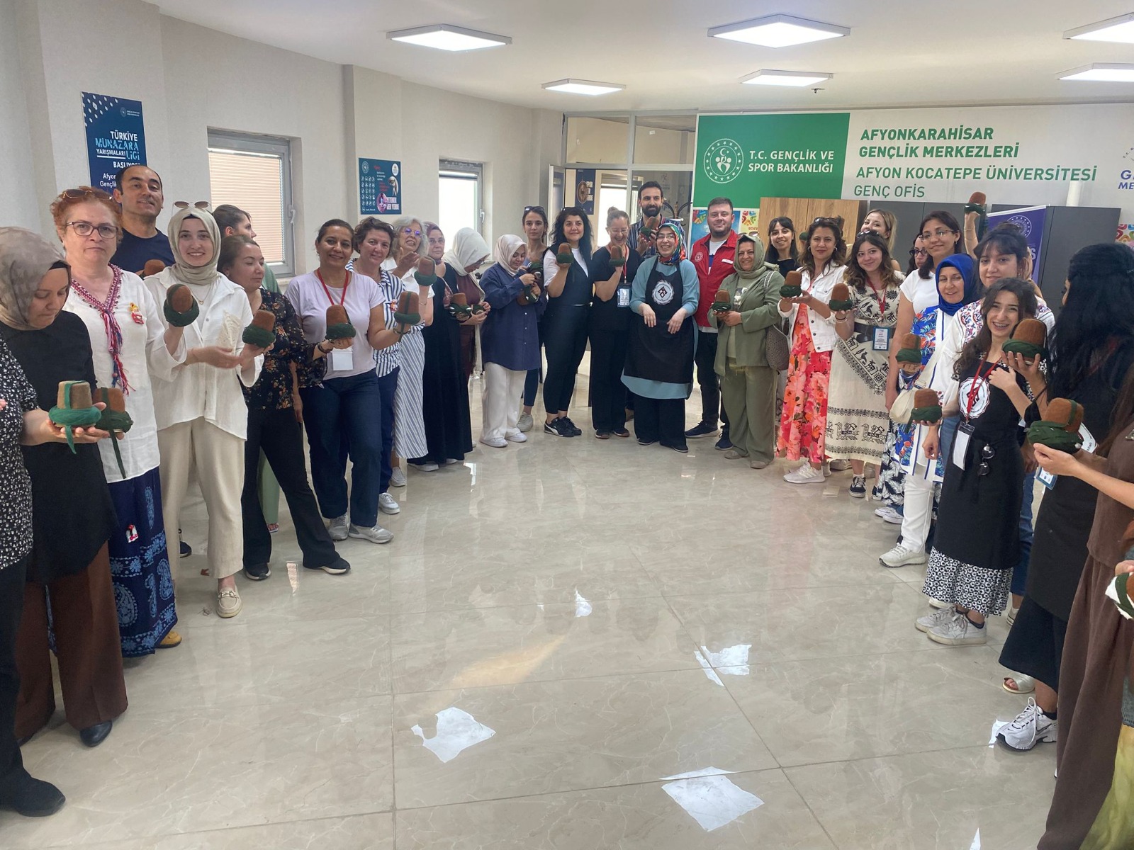 Gençlik ve Spor Bakanlığı tarafından yürütülen Üniversite Öğrenci Toplulukları İş