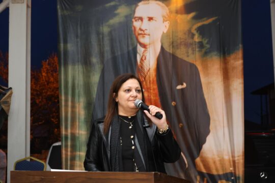 Afyonkarahisar Belediye Başkanı Burcu Köksal, Ramazan Bayramı dolayısıyla bir mesaj