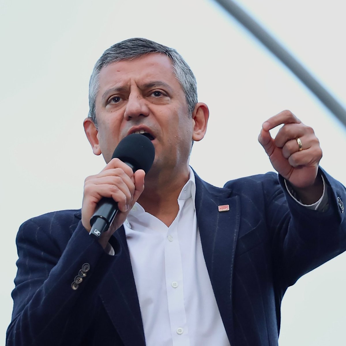 Cumhuriyet Halk Partisi Genel Başkanı Özgür Özel, Burdur’da gerçekleştirdiği "Millet