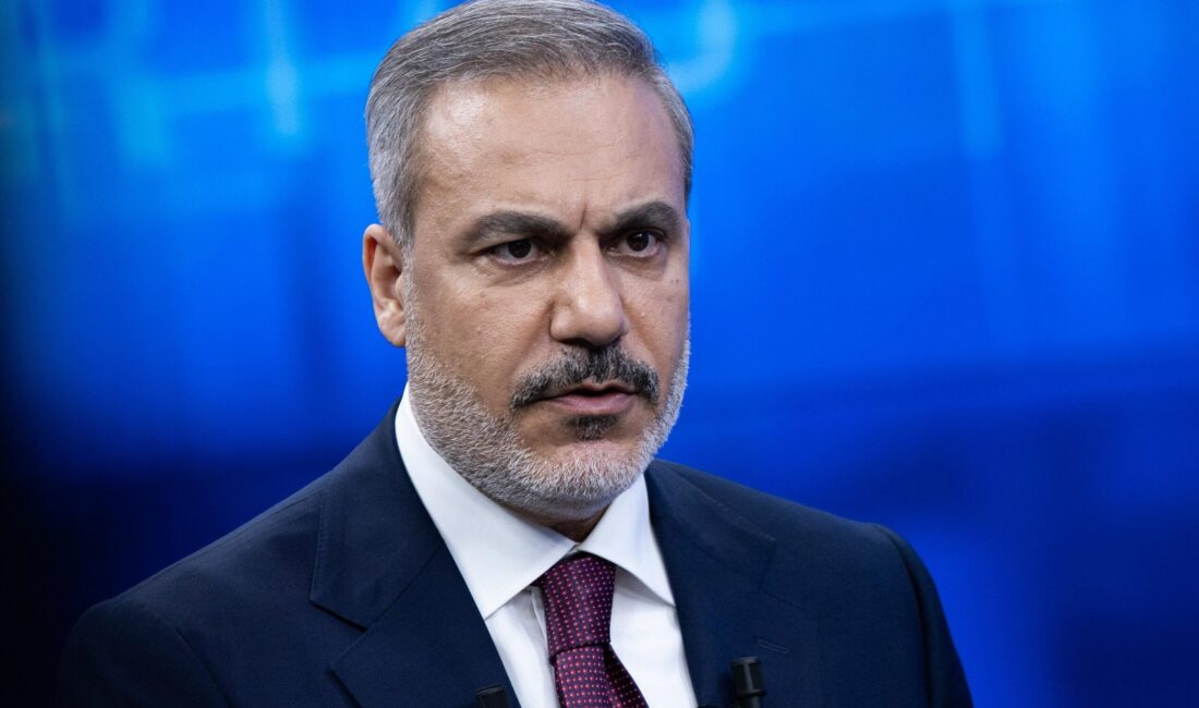 Dışişleri Bakanı Hakan Fidan, medya kuruluşlarının Ankara temsilcileriyle bir araya