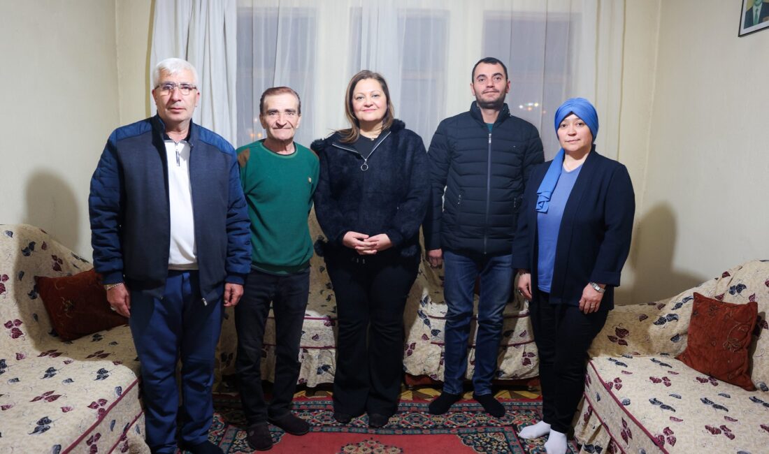 Afyonkarahisar Belediye Başkanı Burcu Köksal, saha çalışmaları ve vatandaş buluşmaları